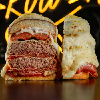 LA MAGNA BURGER